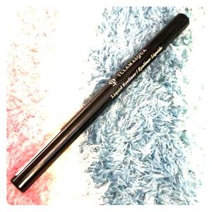 ILLAMASQUA Liquid Eyeliner in Black